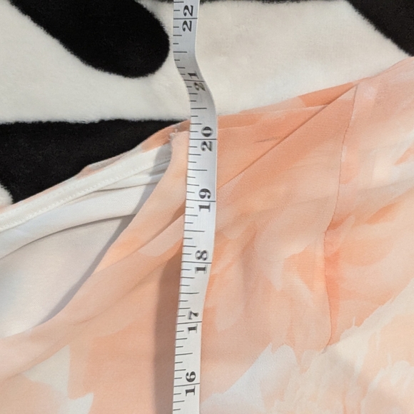 Calvin Klein Peach and White Floral Mini Dress - Picture 12 of 13